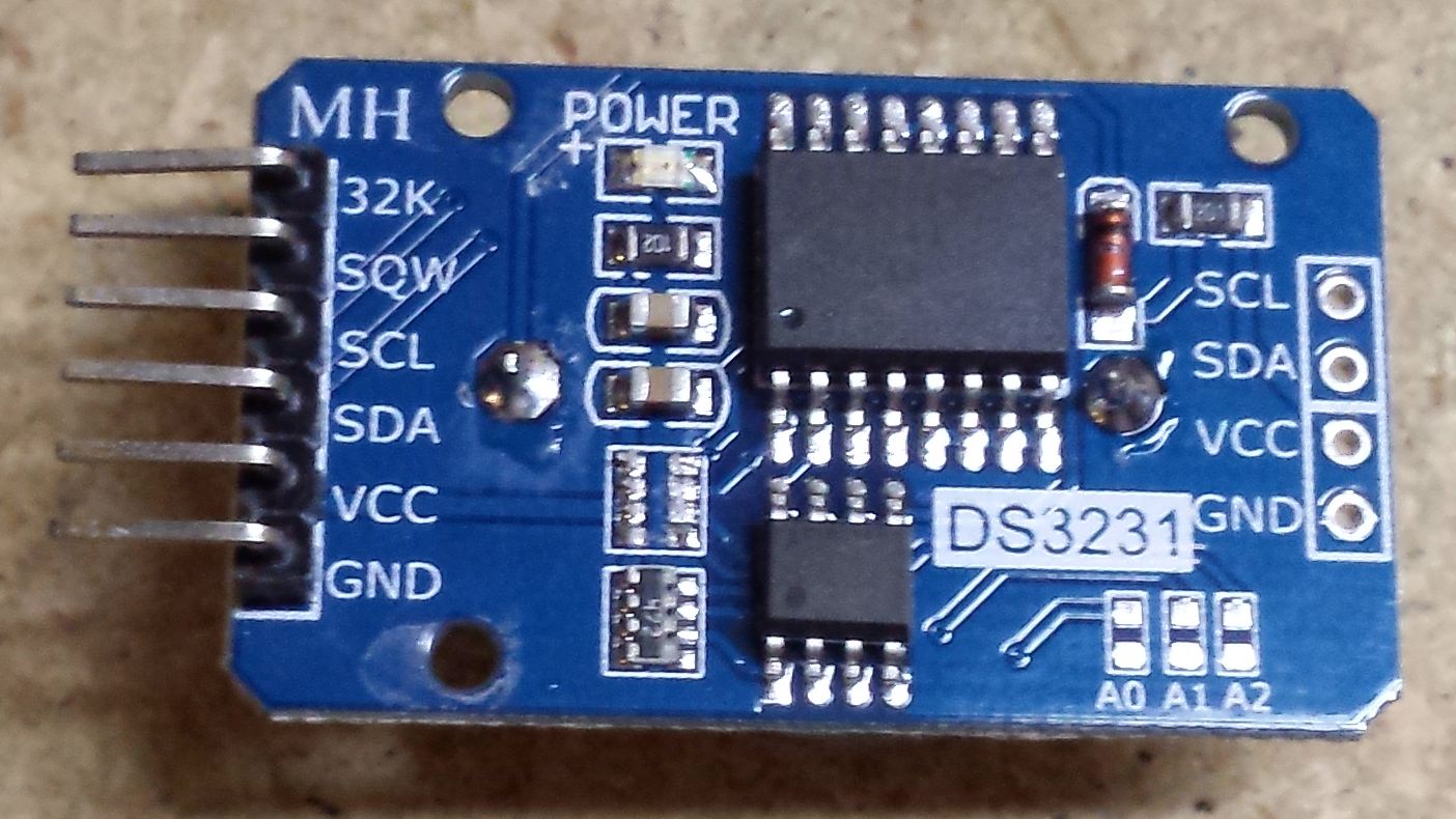 RTC DS3231M front